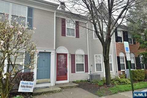 2196 Kent Court, Mahwah, NJ 07430