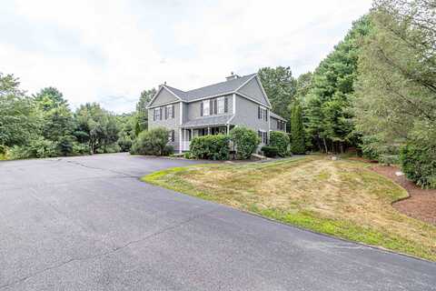 33 Merrimack Road, Amherst, NH 03031