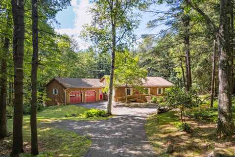 27 Rolling Ridge Road, Lebanon, NH 03766