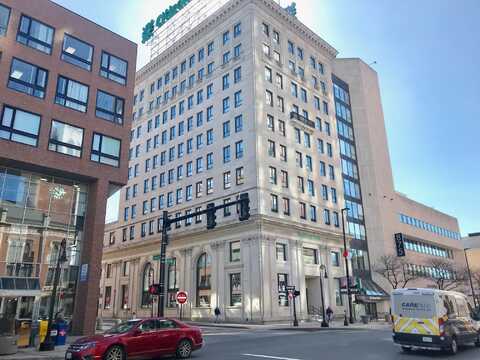 875 Elm Street, Manchester, NH 03101