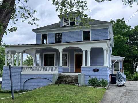 20 Highland Avenue, Claremont, NH 03743