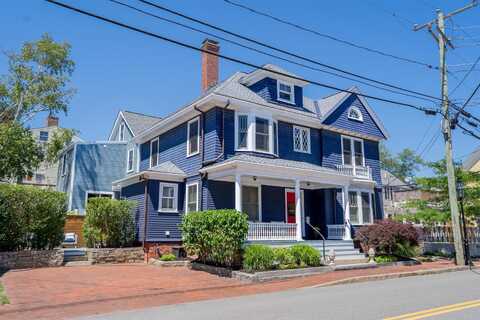115 Court Street, Portsmouth, NH 03801