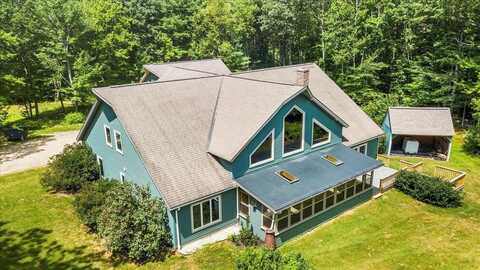 422 Mason Hill North, Pownal, VT 05261