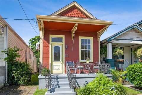 8314 WILLOW Street, New Orleans, LA 70118
