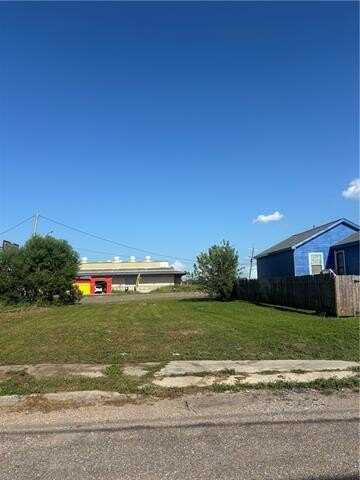 1800 POLAND Avenue, New Orleans, LA 70117