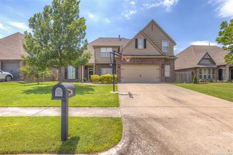 5006 S 164th East Avenue, Tulsa, OK 74134