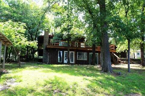 1102 Peninsula Drive, Fort Towson, OK 74735