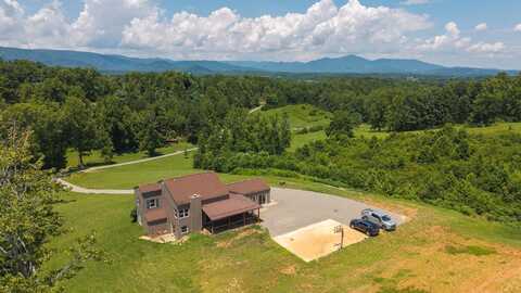 6000 Ferrum Mountain Road, Callaway, VA 24067