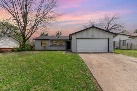 2110 Brookshire Street, Arlington, TX 76010