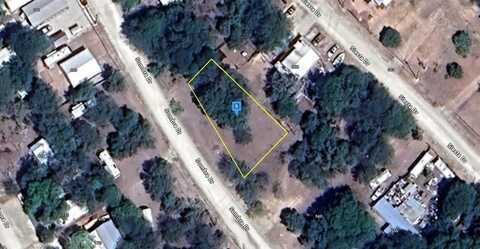 372 Sombra Drive, Bandera, TX 78003