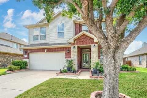 724 Clear Water Drive, Lewisville, TX 75056