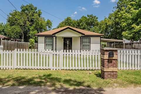 312 N Wood Street, Cleburne, TX 76033