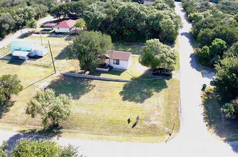 2605 Pinoak Street, Granbury, TX 76048