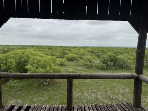 938 FM 680, Quanah, TX 79252
