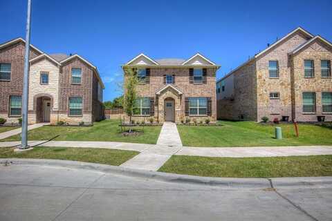 10013 Elkhorn Drive, Fort Worth, TX 76179
