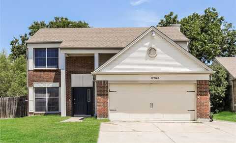 3705 Huckleberry Drive, Fort Worth, TX 76137