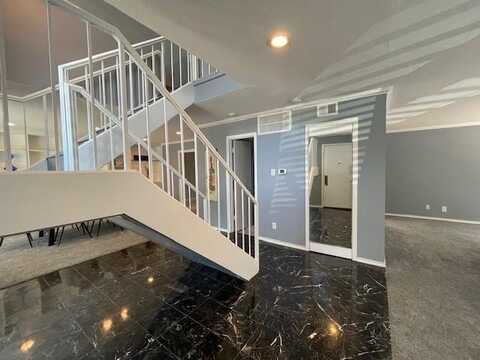 15901 Archwood Lane, Dallas, TX 75248