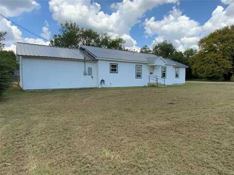 200 S Narcissus Street, Kosse, TX 76653