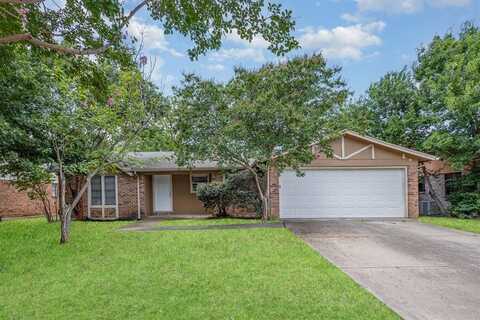 6925 Bennington Drive, Watauga, TX 76148