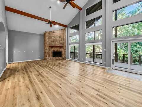 1314 Creekwood Drive, Garland, TX 75044