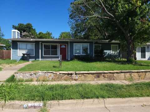 1917 Brookshire Street, Arlington, TX 76010