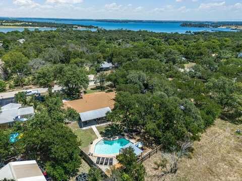 715 Lakeside Drive, Azle, TX 76020