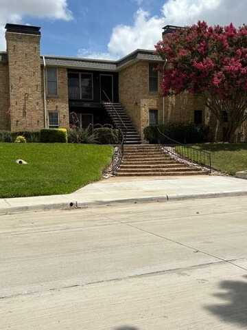 7731 Meadow Park Drive, Dallas, TX 75230