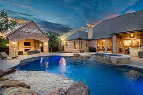 301 Summer Drive, Haslet, TX 76052