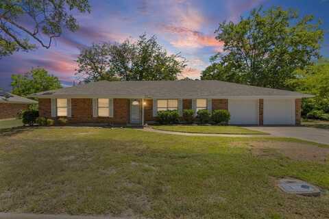 148 Royal Lane, Commerce, TX 75428