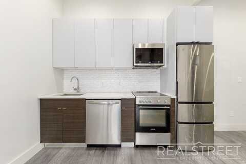 446 Gates Ave, BROOKLYN, NY 11216