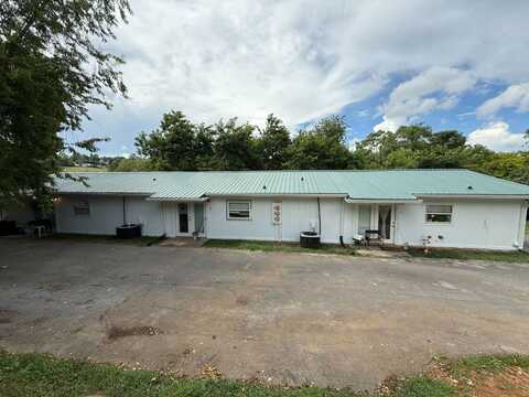 2841 Holiday Hills Rd, Kodak, TN 37764