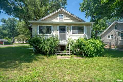 1201 MEADOW Avenue, East Peoria, IL 61611