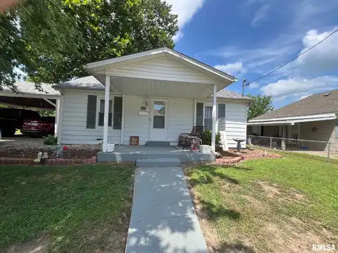 811 N TAFT Street, West Frankfort, IL 62896