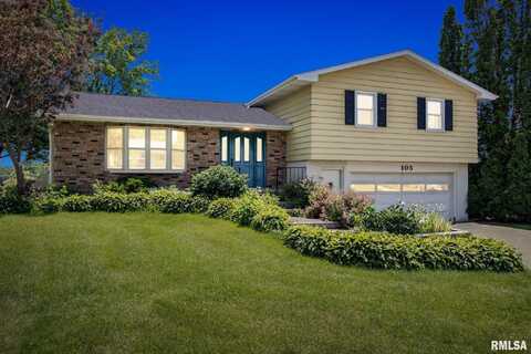 105 PARKVIEW Drive, Tipton, IA 52772