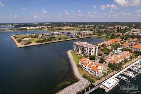 203 Port Royal Way, Pensacola, FL 32502