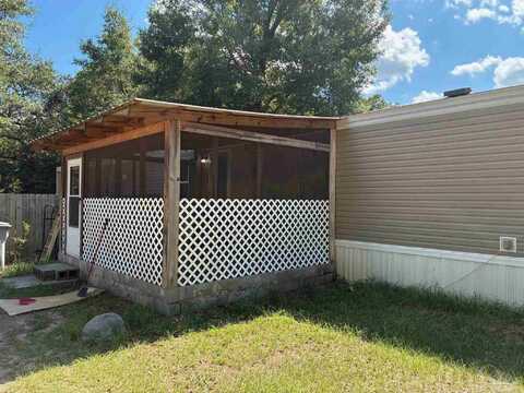 6499 Hunter St, Milton, FL 32570