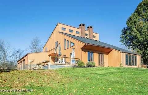 236 Spring Circle, Factoryville, PA 18419