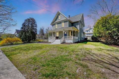 112 Weatherby Street, Dalton, PA 18414