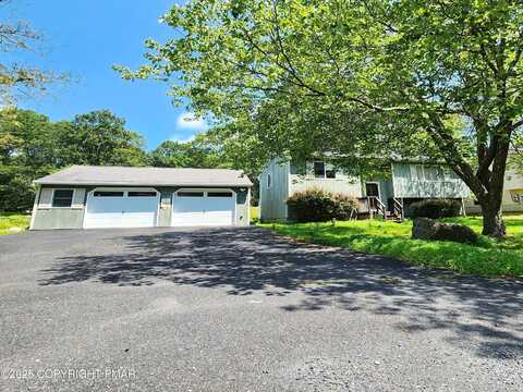 1152 Steele Circle, Bushkill, PA 18324