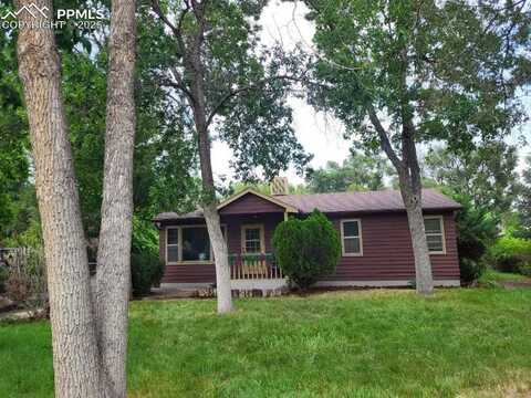 2233 Daniel Road, Pueblo, CO 81006