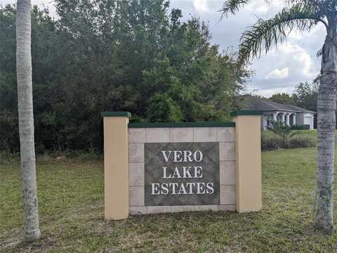 8665 98th Court, Vero Beach, FL 32967