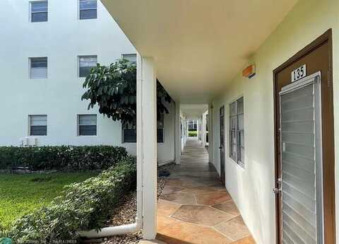 135 Mansfield D, Boca Raton, FL 33434