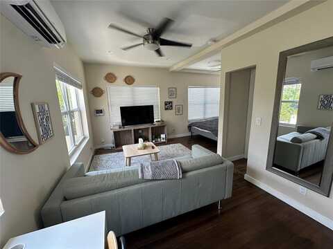 1501 SE 2nd Ct Unit 8, Fort Lauderdale, FL 33301