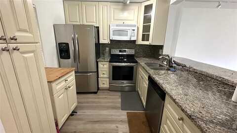3624 N University Dr, Coral Springs, FL 33065
