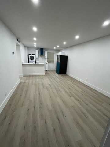 1015 NE 17th Ave, Fort Lauderdale, FL 33304