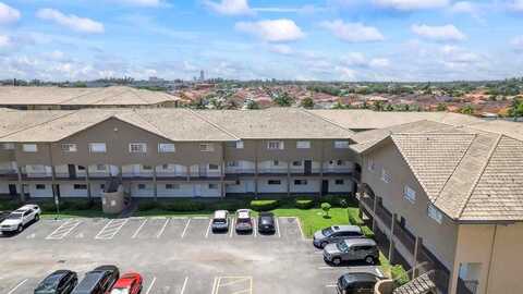 8851 NW 119th St, Hialeah, FL 33018