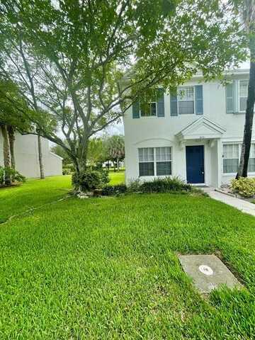 8021 Sanibel Dr, Tamarac, FL 33321