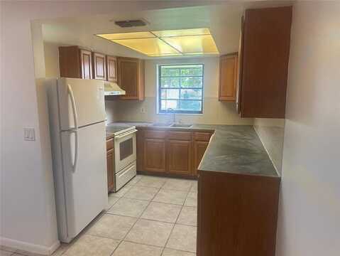 8507 Sunset Dr Drive, Palm Beach Gardens, FL 33410