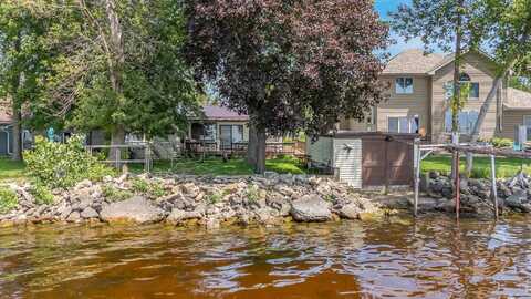 7423 WIDGEON Lane, LARSEN, WI 54947
