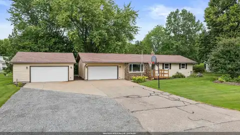 2330 COURT Street, PLOVER, WI 54467